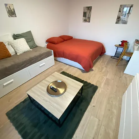 Familiale Independante Avec Salle De Bain Privee